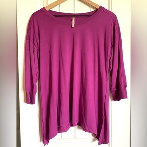 LulaRoe Cozy Kate 3/4 Sleeve Top Magenta